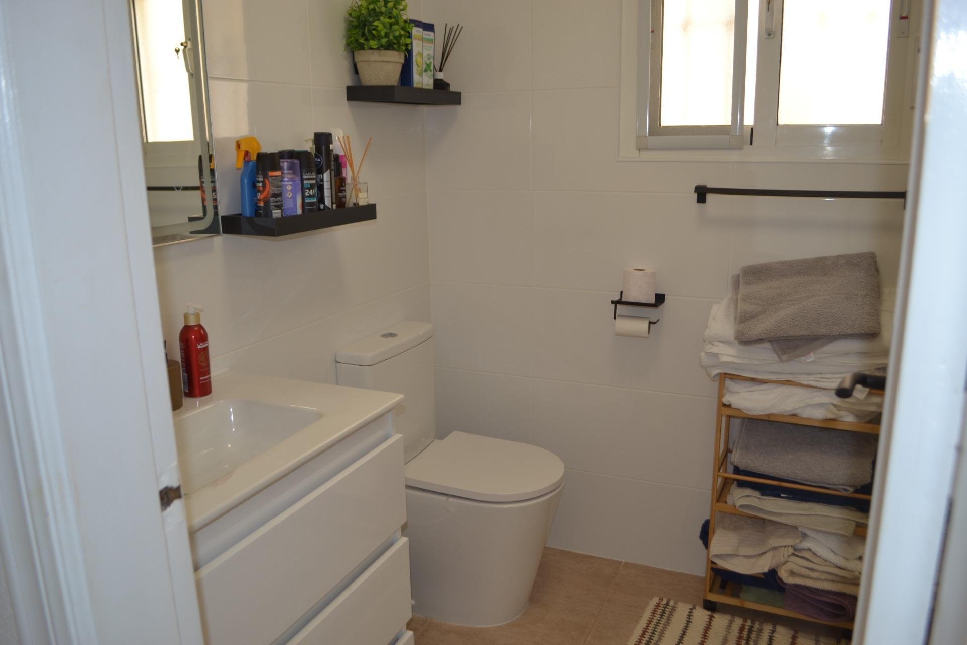 Herverkoop - Appartement -
Orihuela Costa - Las Filipinas