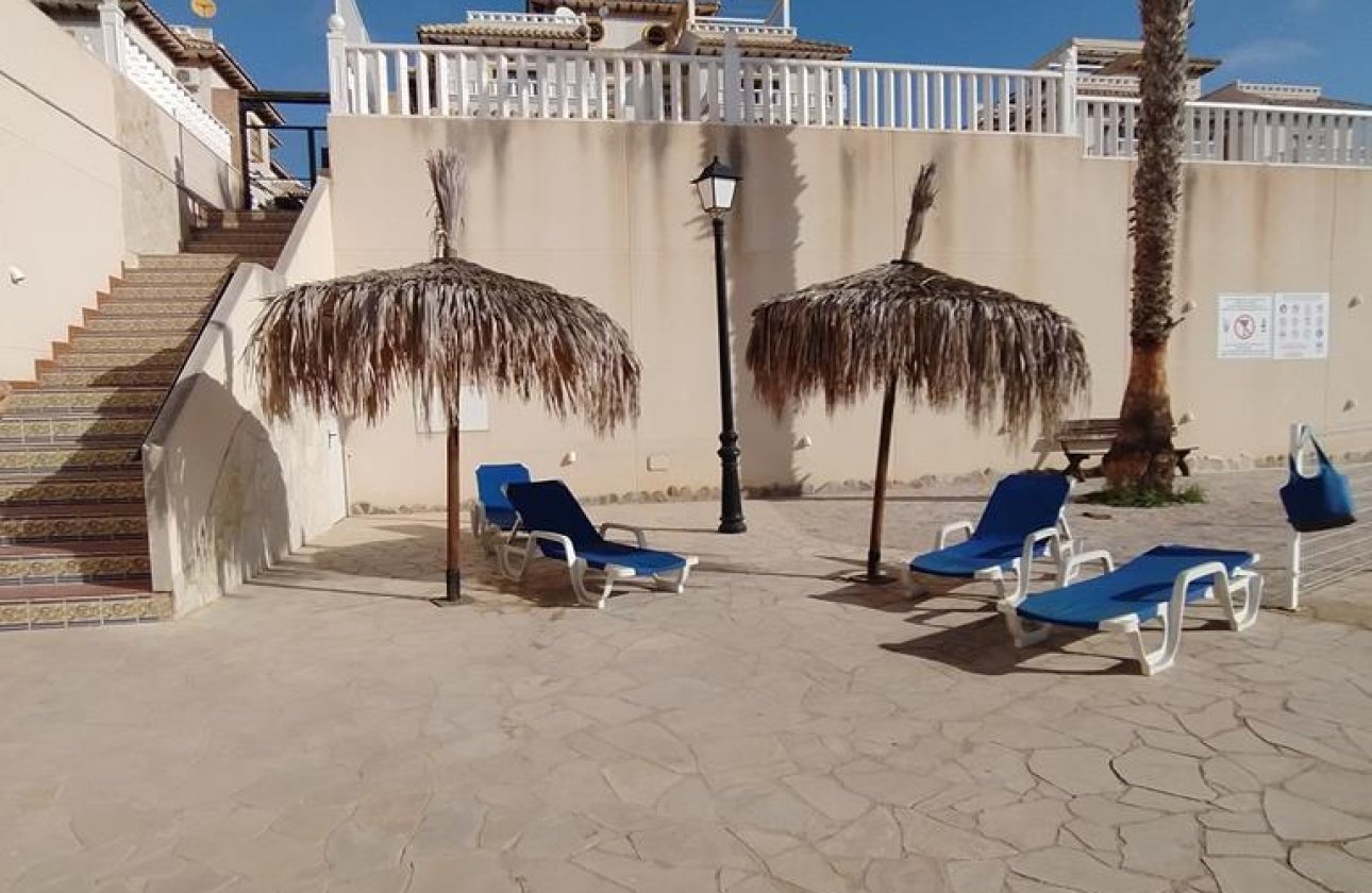 Herverkoop - Appartement -
Orihuela Costa - LOMAS CABO ROIG