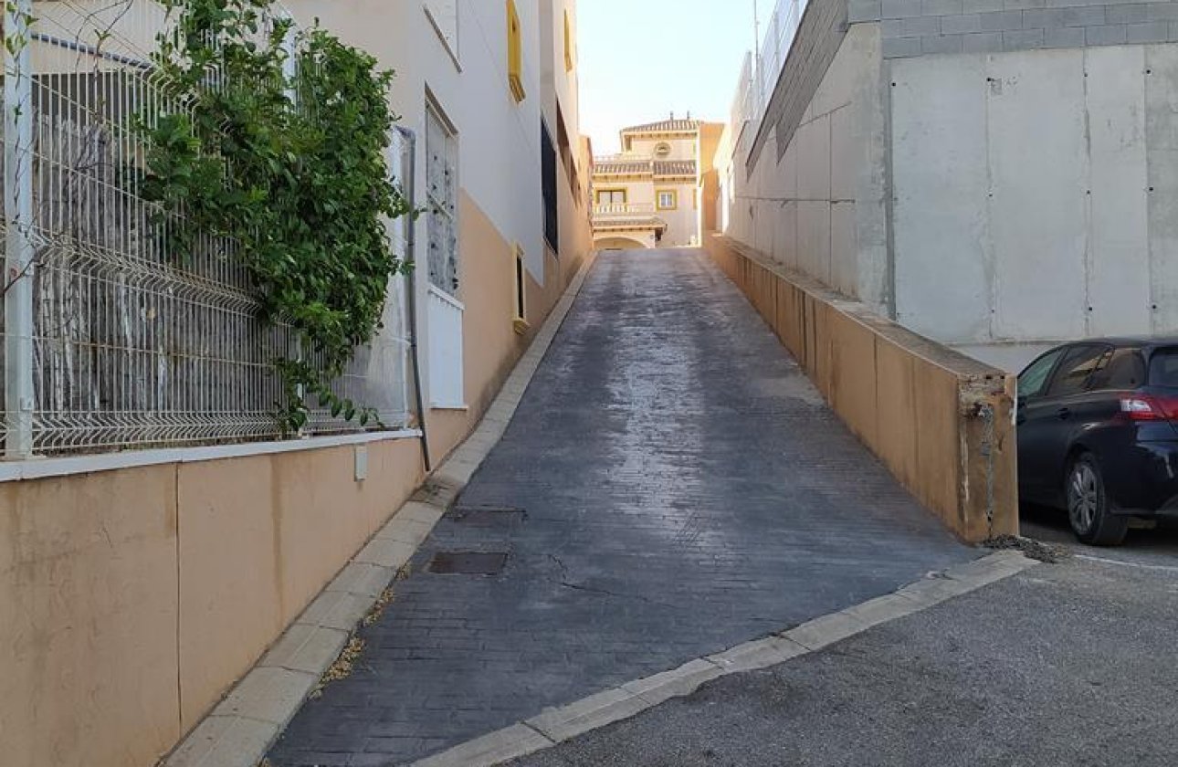 Herverkoop - Appartement -
Orihuela Costa - LOMAS CABO ROIG