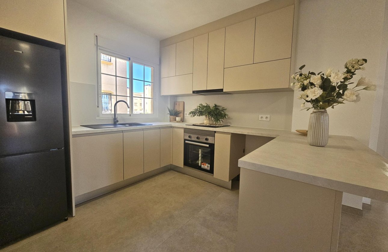 Herverkoop - Appartement -
Orihuela Costa - Lomas de Cabo Roig