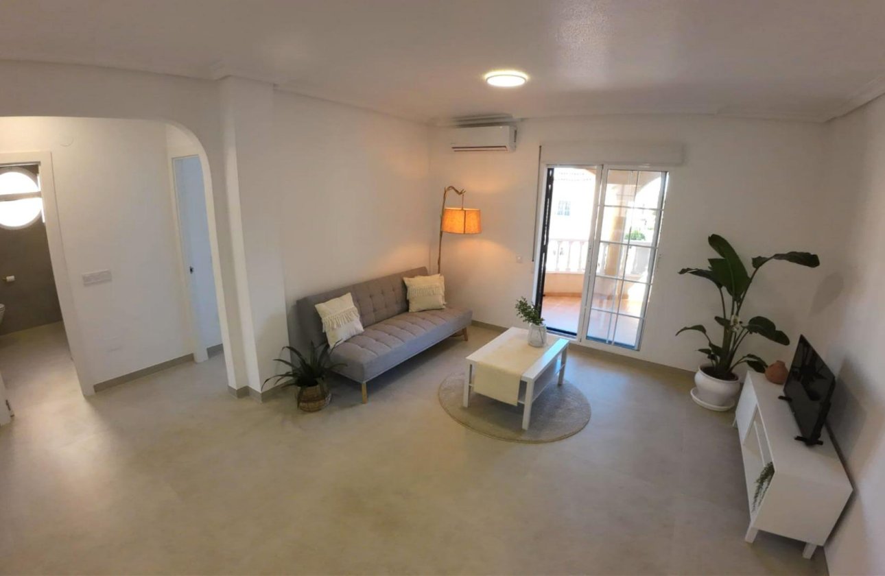 Herverkoop - Appartement -
Orihuela Costa - Lomas de Cabo Roig