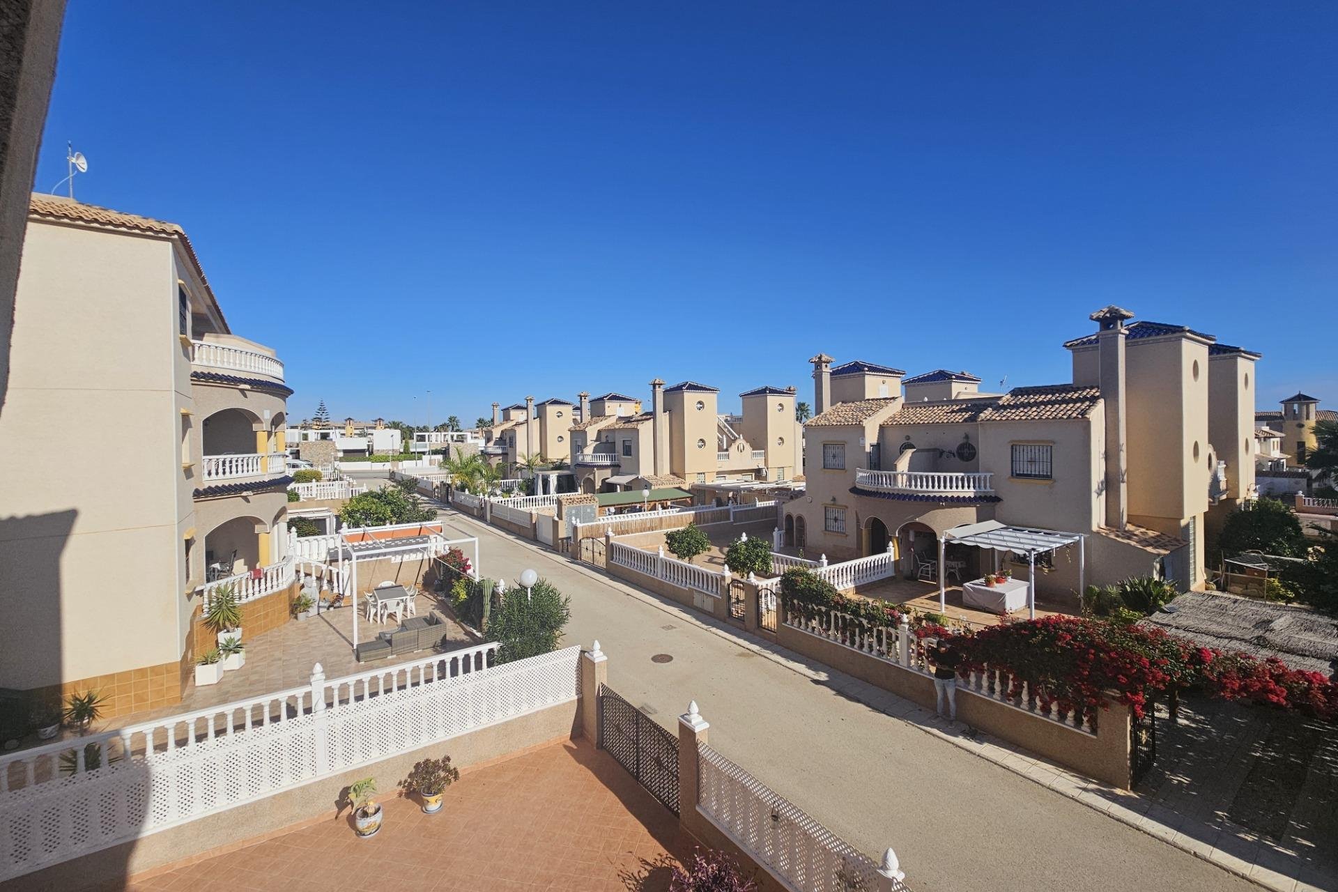 Herverkoop - Appartement -
Orihuela Costa - Lomas de Cabo Roig