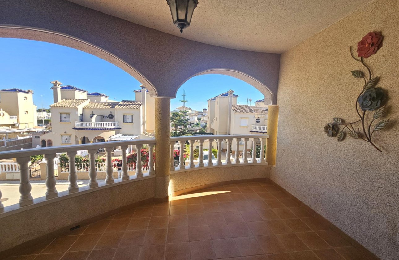 Herverkoop - Appartement -
Orihuela Costa - Lomas de Cabo Roig