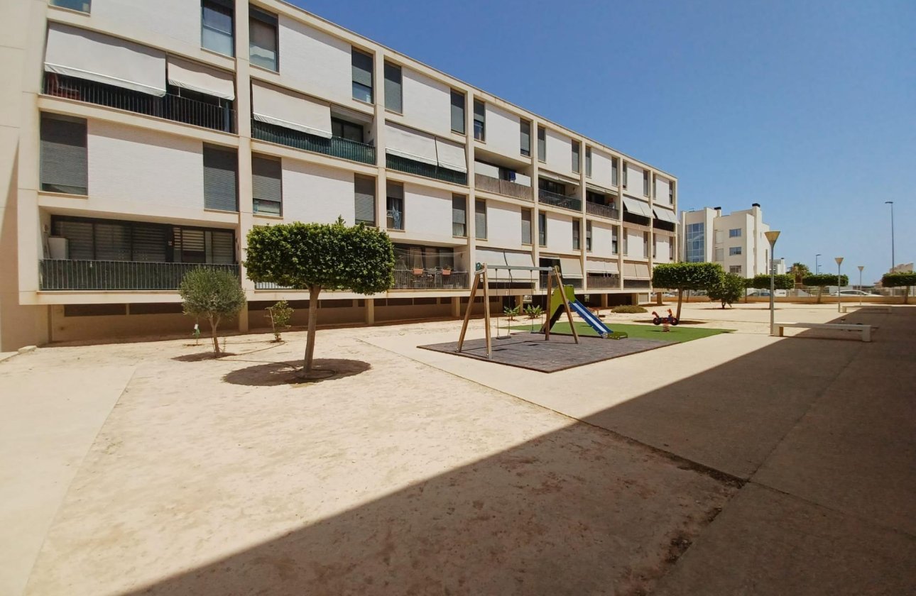 Herverkoop - Appartement -
Orihuela Costa - Los Dolses