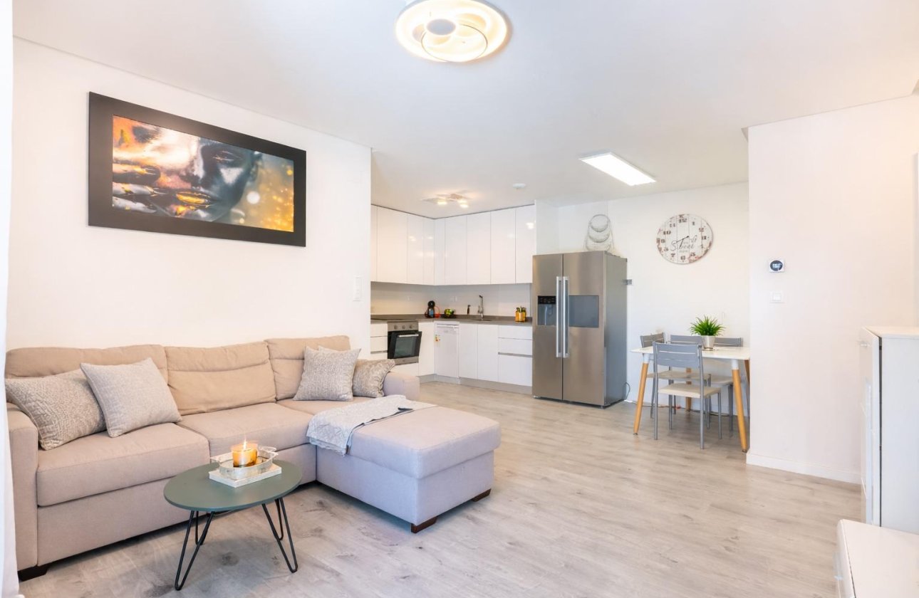 Herverkoop - Appartement -
Orihuela Costa - Los Dolses