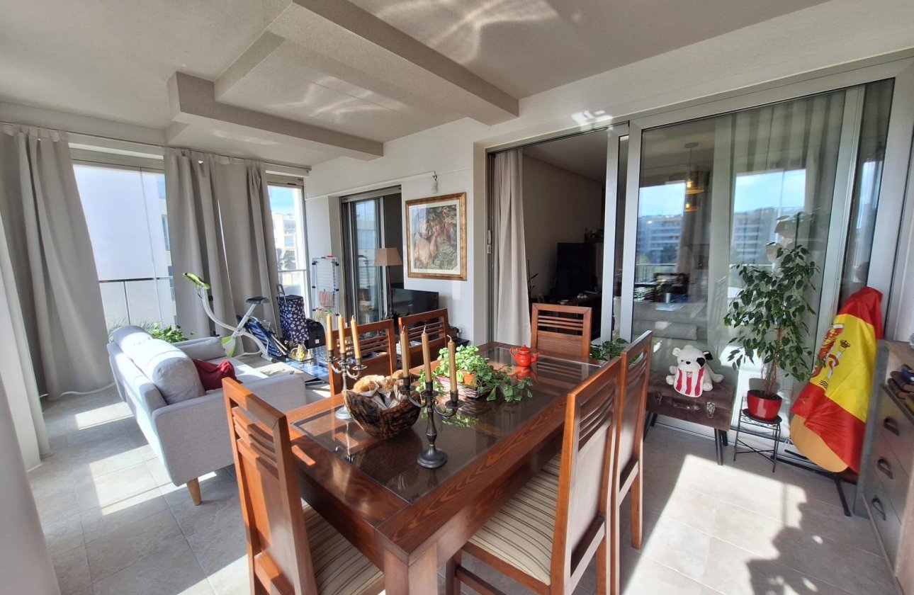 Herverkoop - Appartement -
Orihuela Costa - Los Dolses