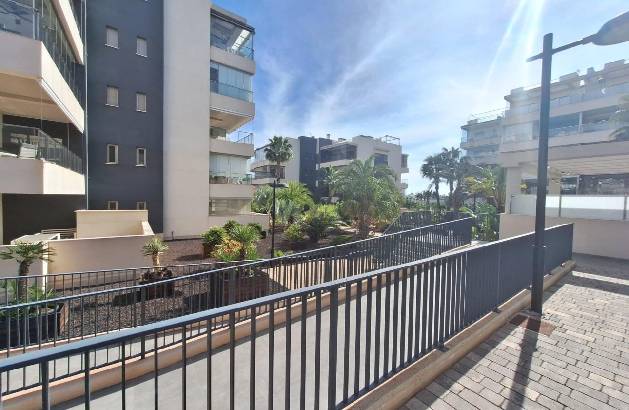 Herverkoop - Appartement -
Orihuela Costa - Los Dolses