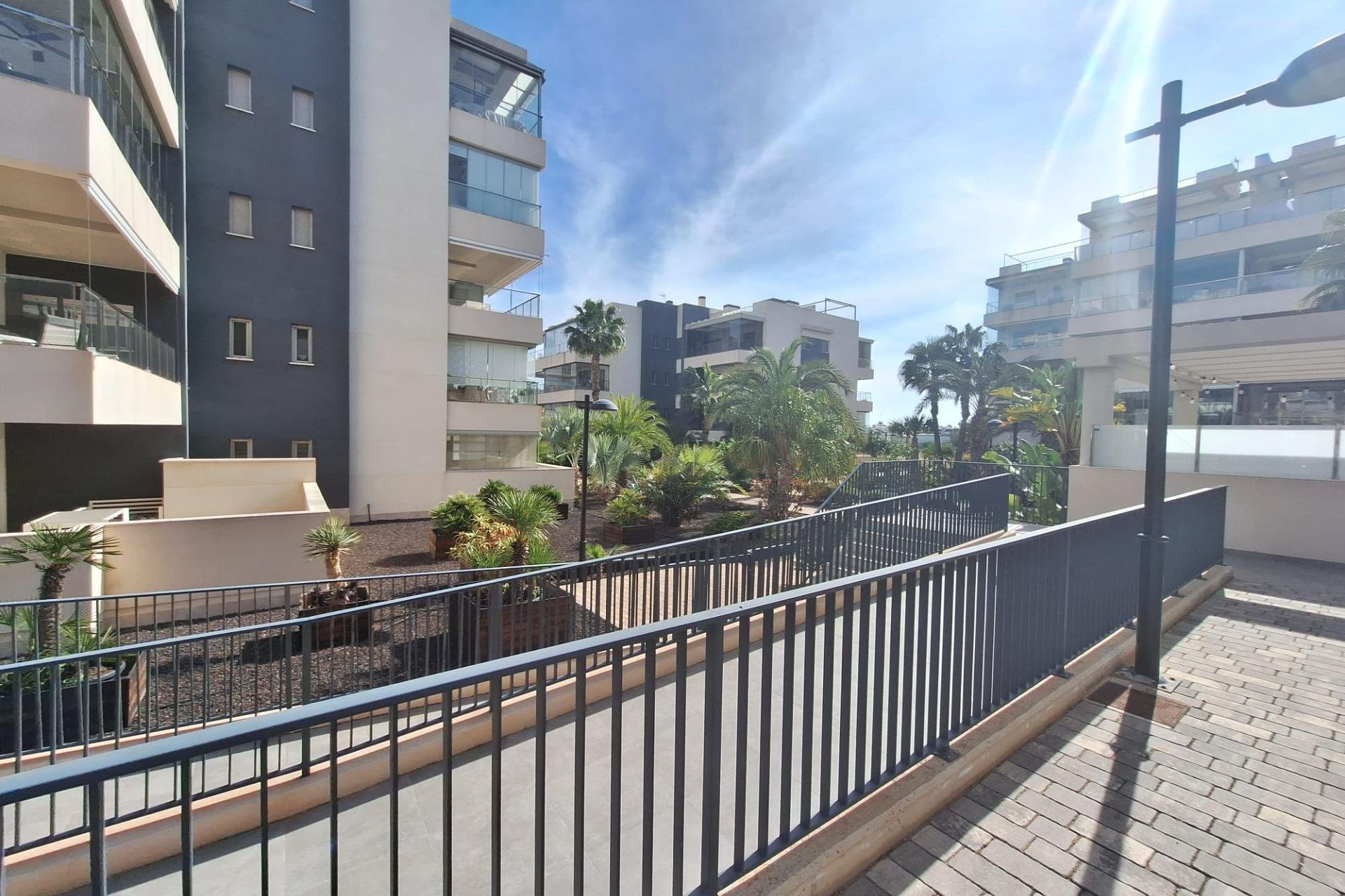 Herverkoop - Appartement -
Orihuela Costa - Los Dolses