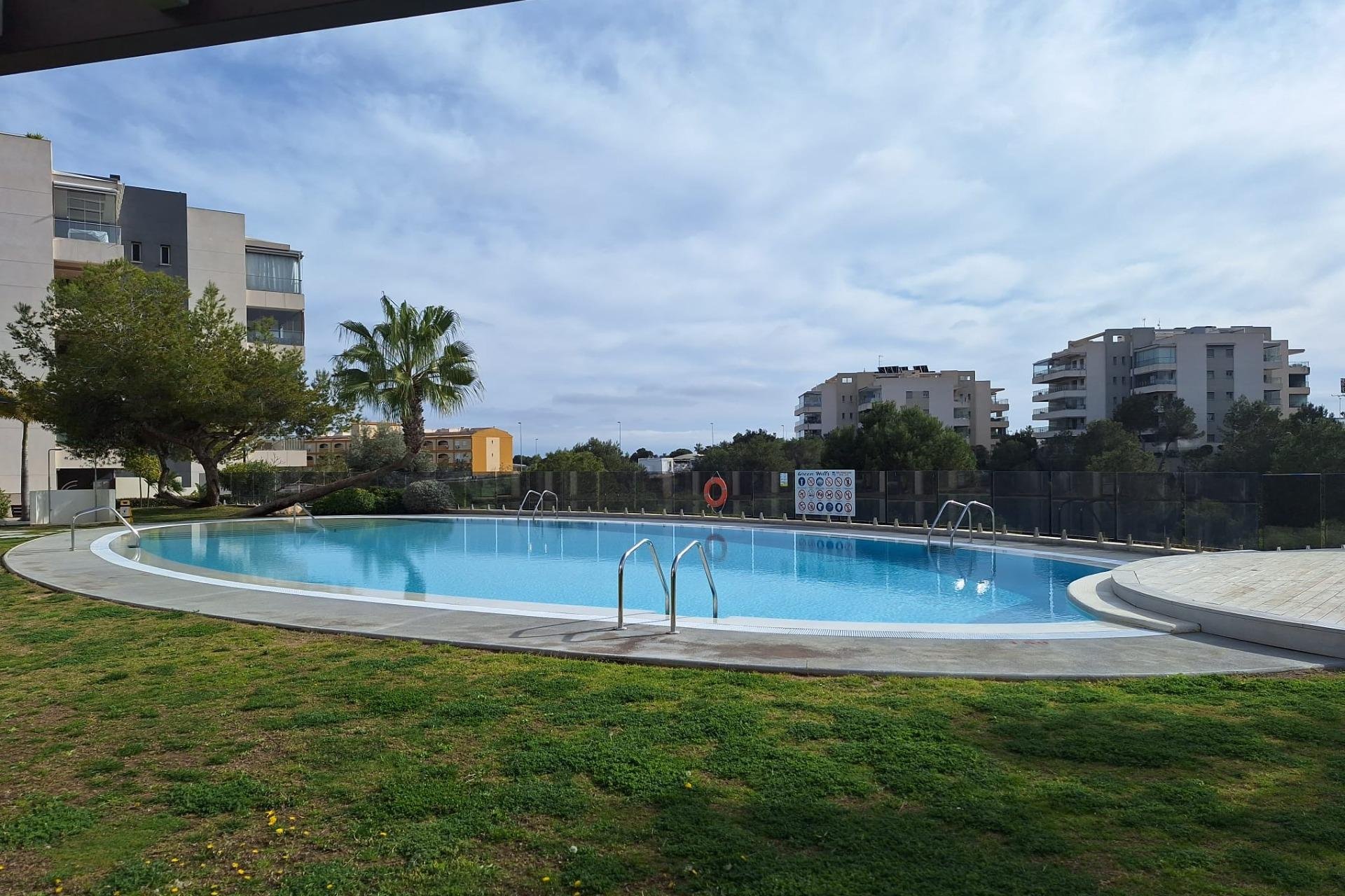 Herverkoop - Appartement -
Orihuela Costa - Los Dolses
