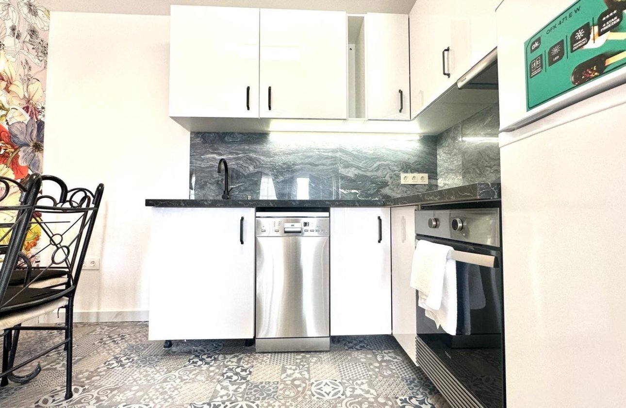 Herverkoop - Appartement -
Orihuela Costa - Playa Flamenca