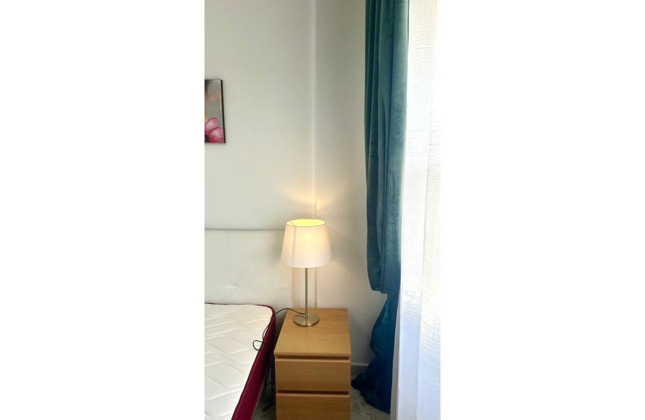 Herverkoop - Appartement -
Orihuela Costa - Playa Flamenca