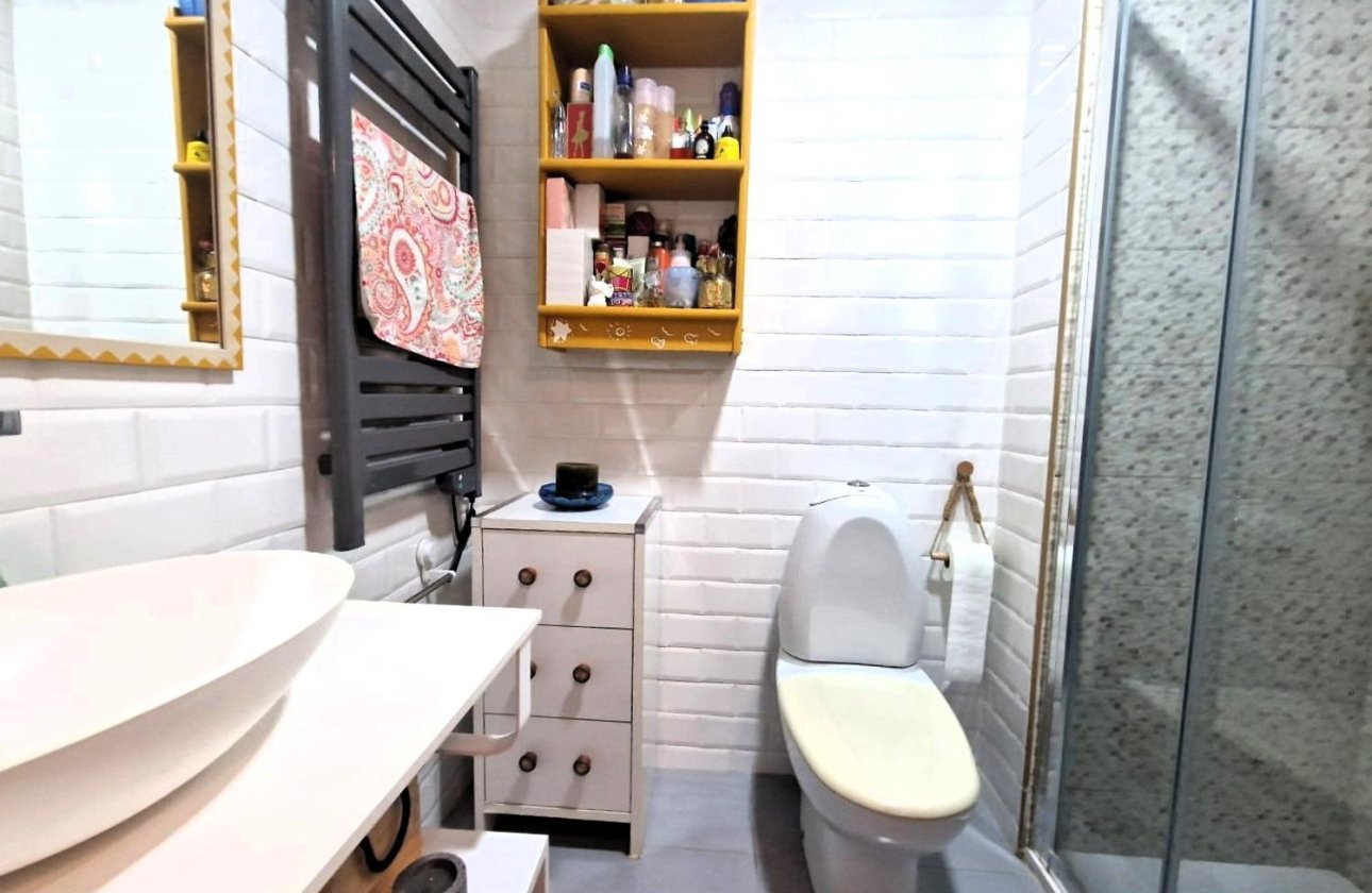 Herverkoop - Appartement -
Orihuela Costa - Playa Flamenca