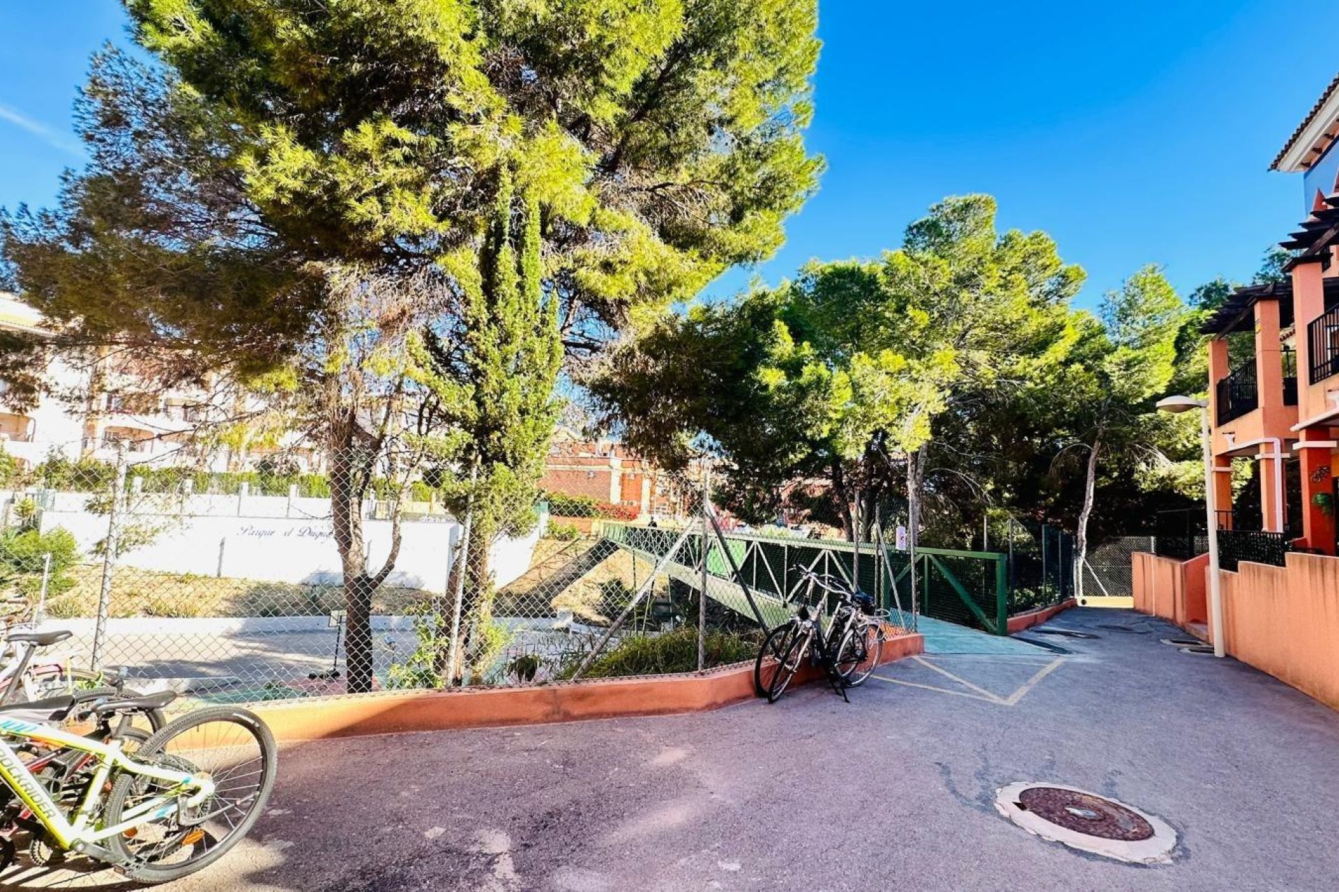 Herverkoop - Appartement -
Orihuela Costa - Playa Flamenca