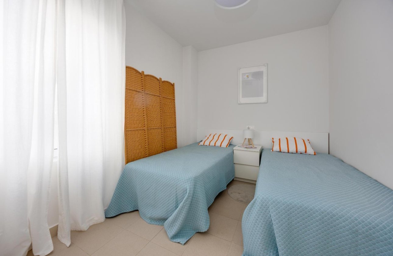 Herverkoop - Appartement -
Orihuela Costa - Playa Flamenca