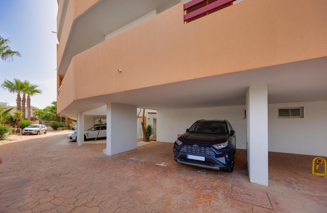Herverkoop - Appartement -
Orihuela Costa - Playa Flamenca