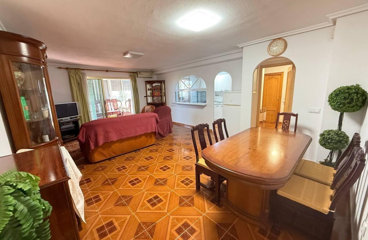 Herverkoop - Appartement -
Orihuela Costa - Punta Prima