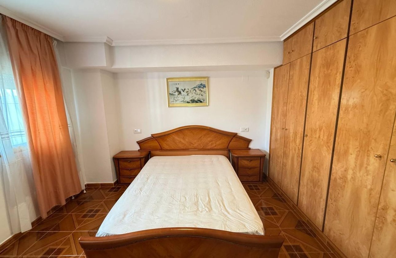 Herverkoop - Appartement -
Orihuela Costa - Punta Prima