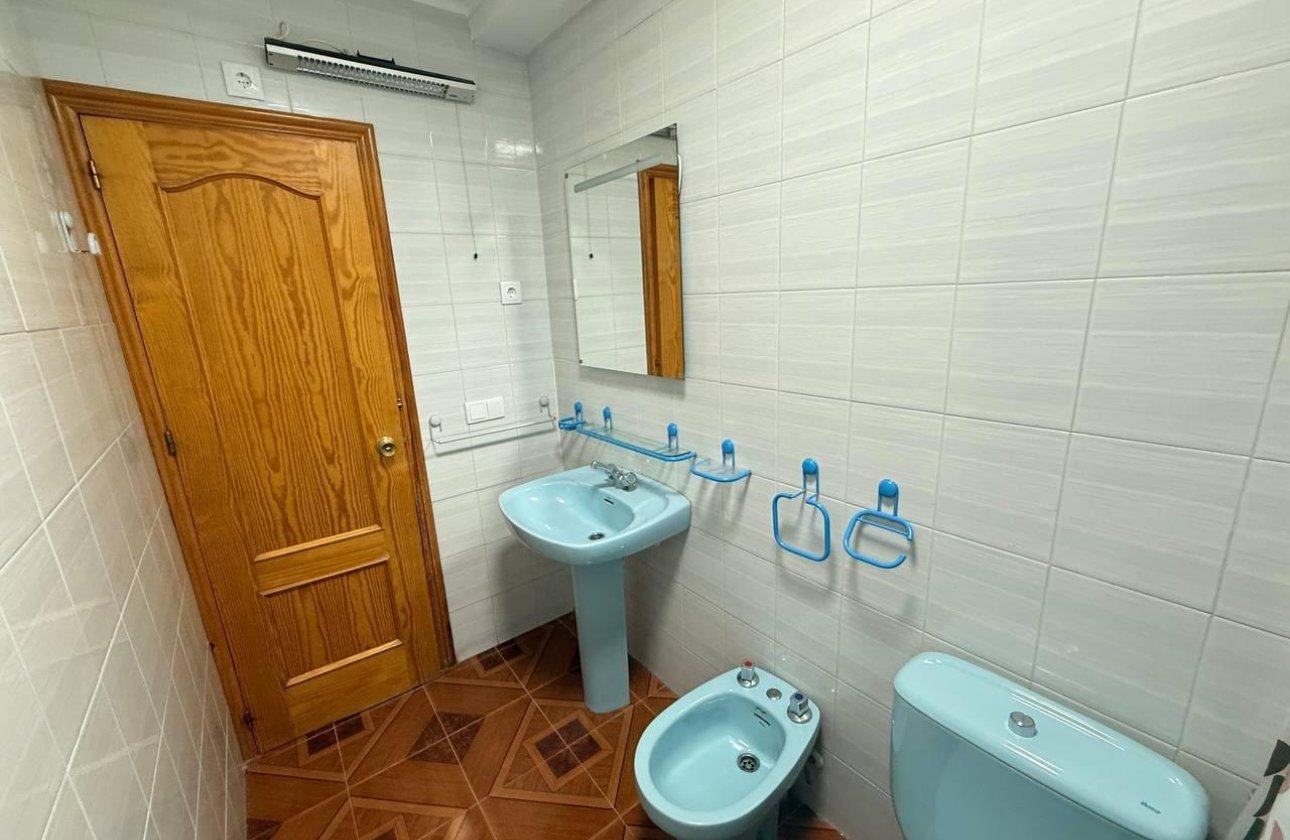 Herverkoop - Appartement -
Orihuela Costa - Punta Prima