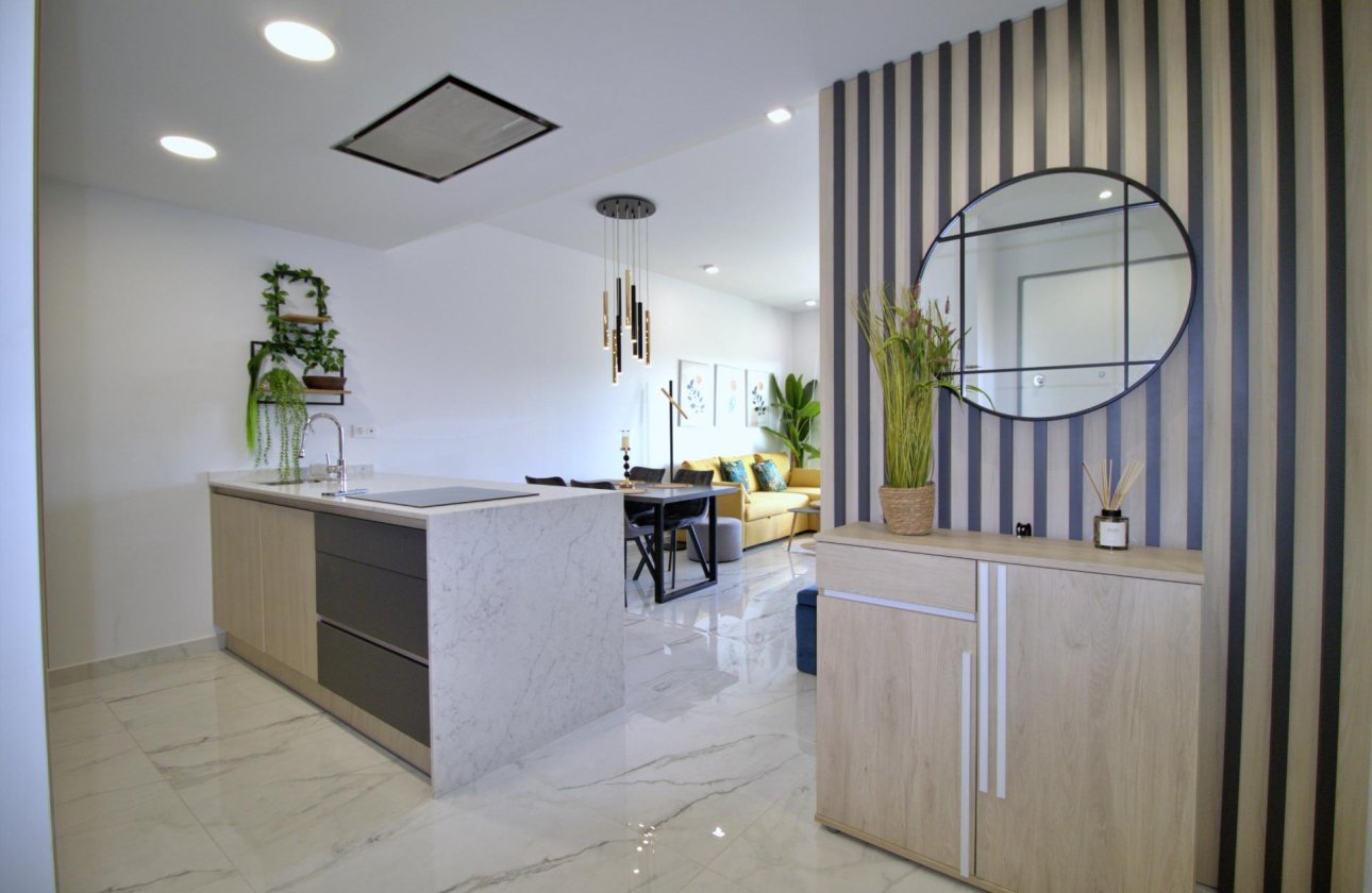 Herverkoop - Appartement -
Orihuela Costa - Punta Prima