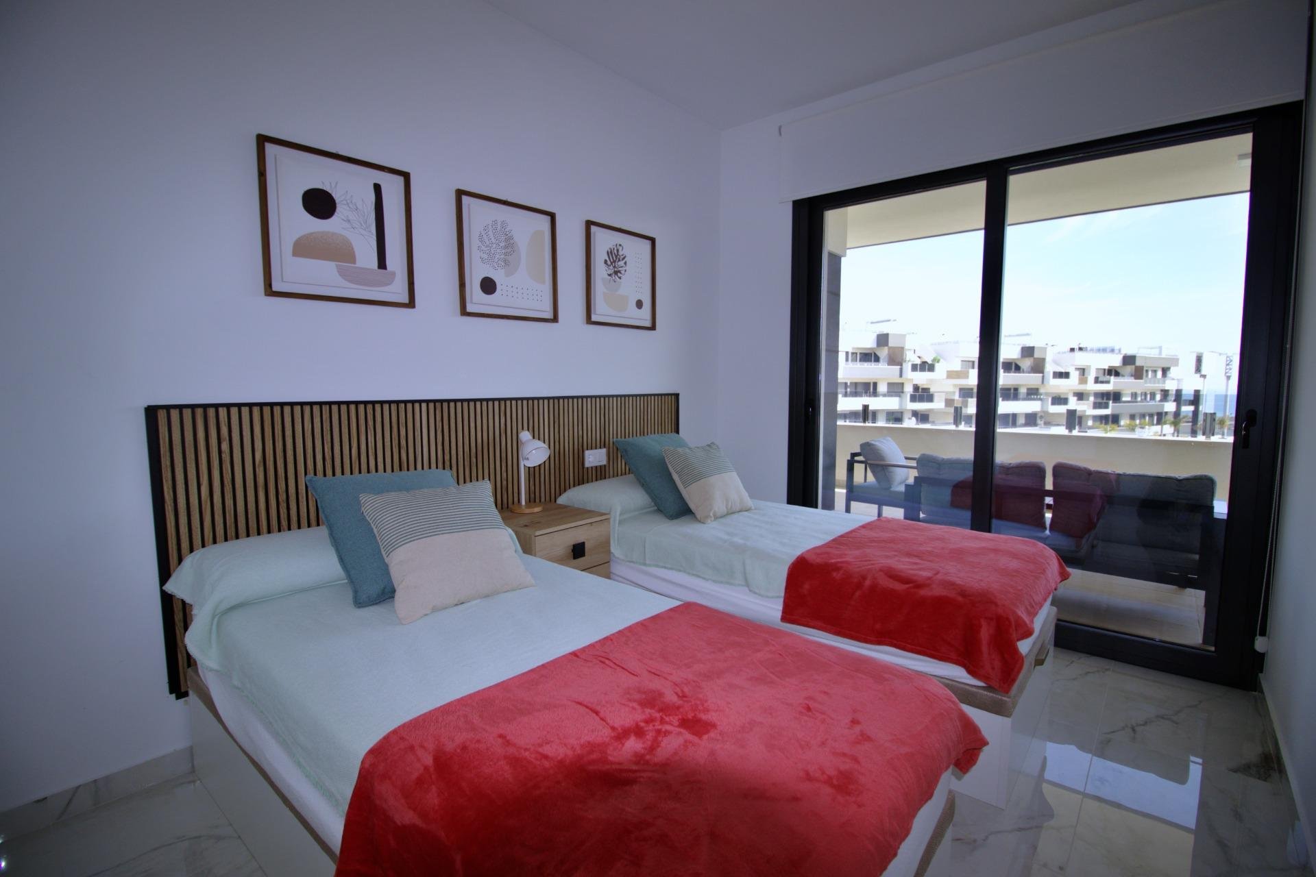 Herverkoop - Appartement -
Orihuela Costa - Punta Prima