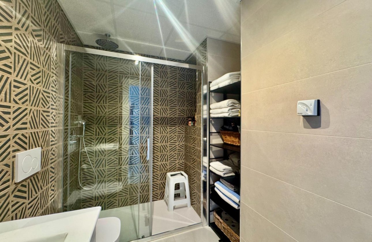 Herverkoop - Appartement -
Orihuela Costa - Punta Prima