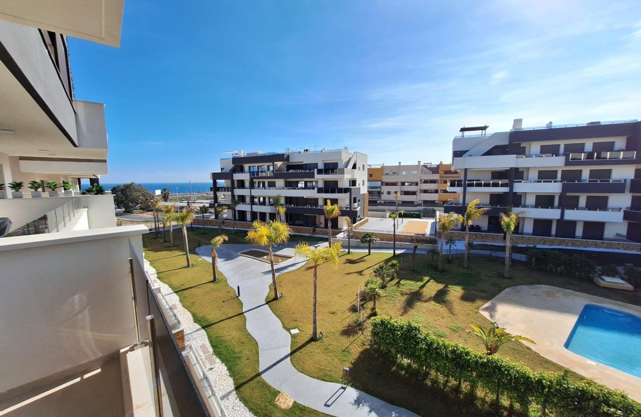 Herverkoop - Appartement -
Orihuela Costa - Punta Prima