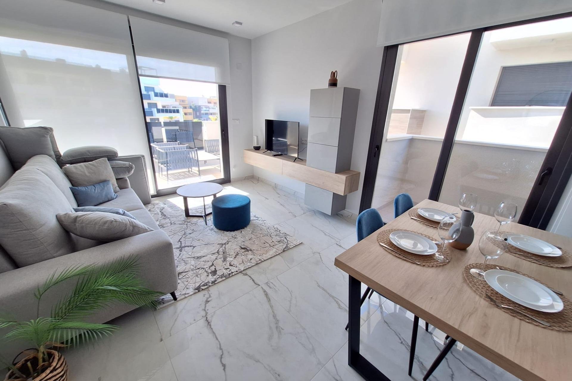 Herverkoop - Appartement -
Orihuela Costa - Punta Prima