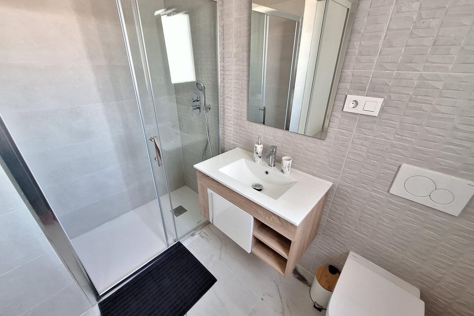 Herverkoop - Appartement -
Orihuela Costa - Punta Prima