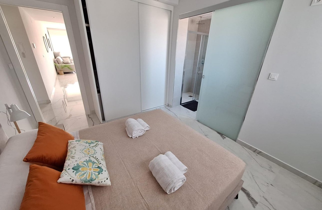 Herverkoop - Appartement -
Orihuela Costa - Punta Prima