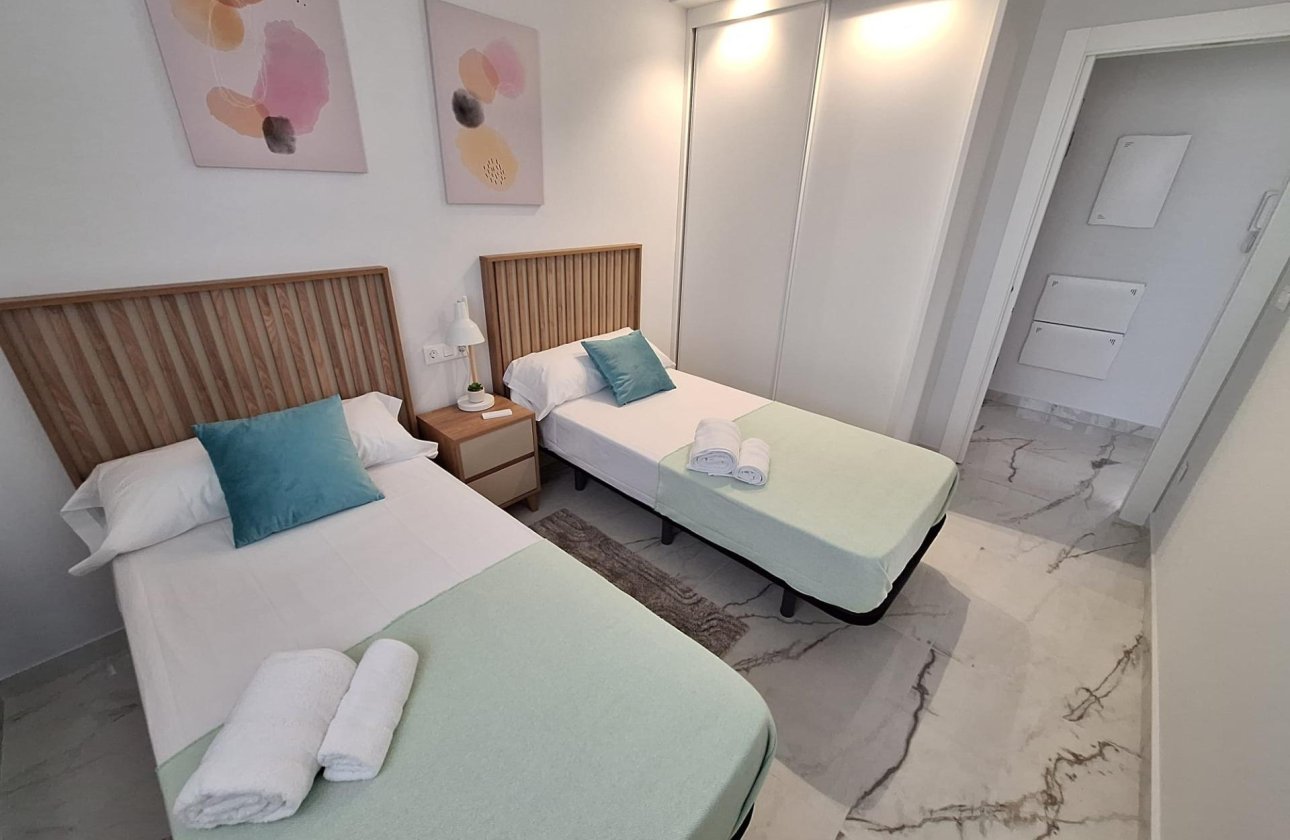 Herverkoop - Appartement -
Orihuela Costa - Punta Prima