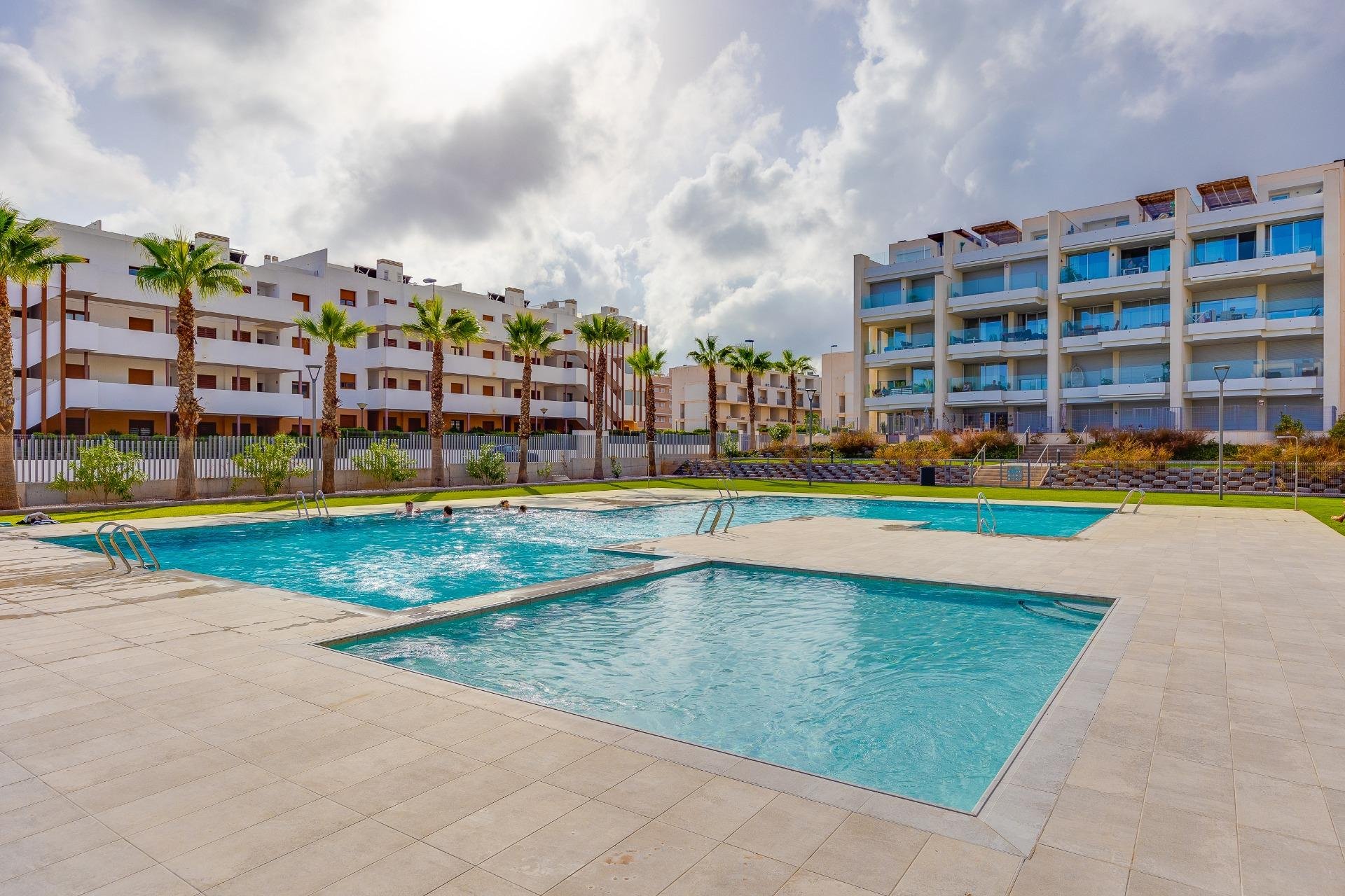 Herverkoop - Appartement -
Orihuela Costa - Villamartín-las Filipinas
