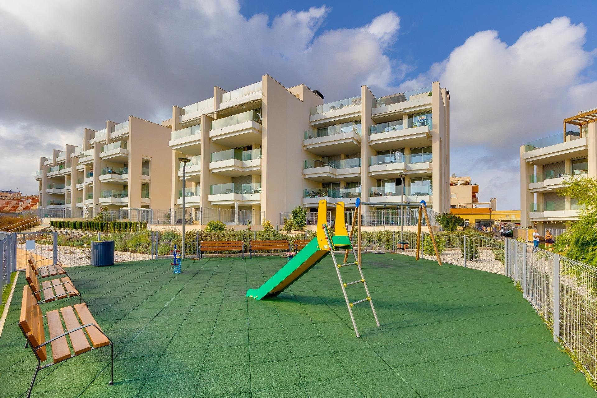 Herverkoop - Appartement -
Orihuela Costa - Villamartín-las Filipinas