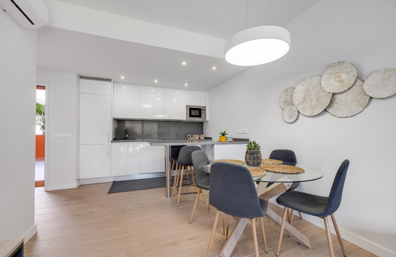 Herverkoop - Appartement -
Orihuela Costa - Villamartín-las Filipinas