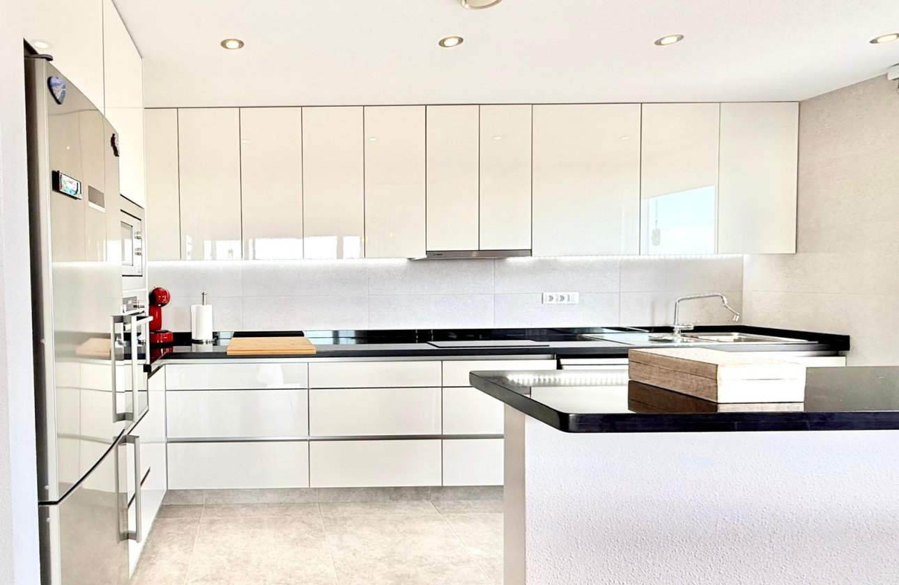 Herverkoop - Appartement -
Orihuela Costa - Villamartín-las Filipinas