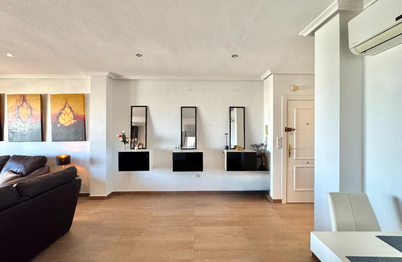 Herverkoop - Appartement -
Orihuela Costa - Villamartín-las Filipinas