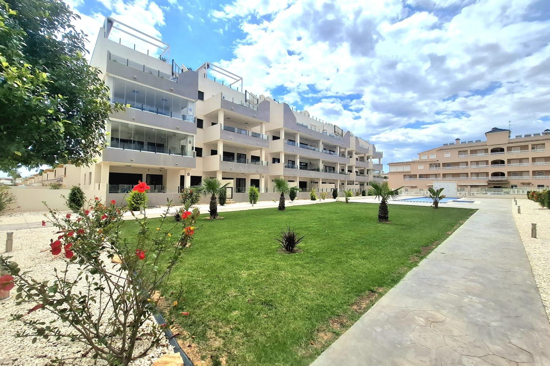 Herverkoop - Appartement -
Orihuela Costa - Villamartín