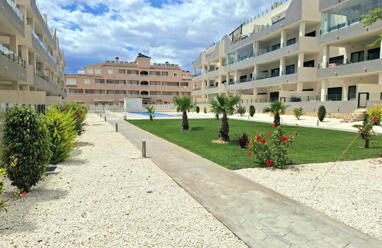 Herverkoop - Appartement -
Orihuela Costa - Villamartín