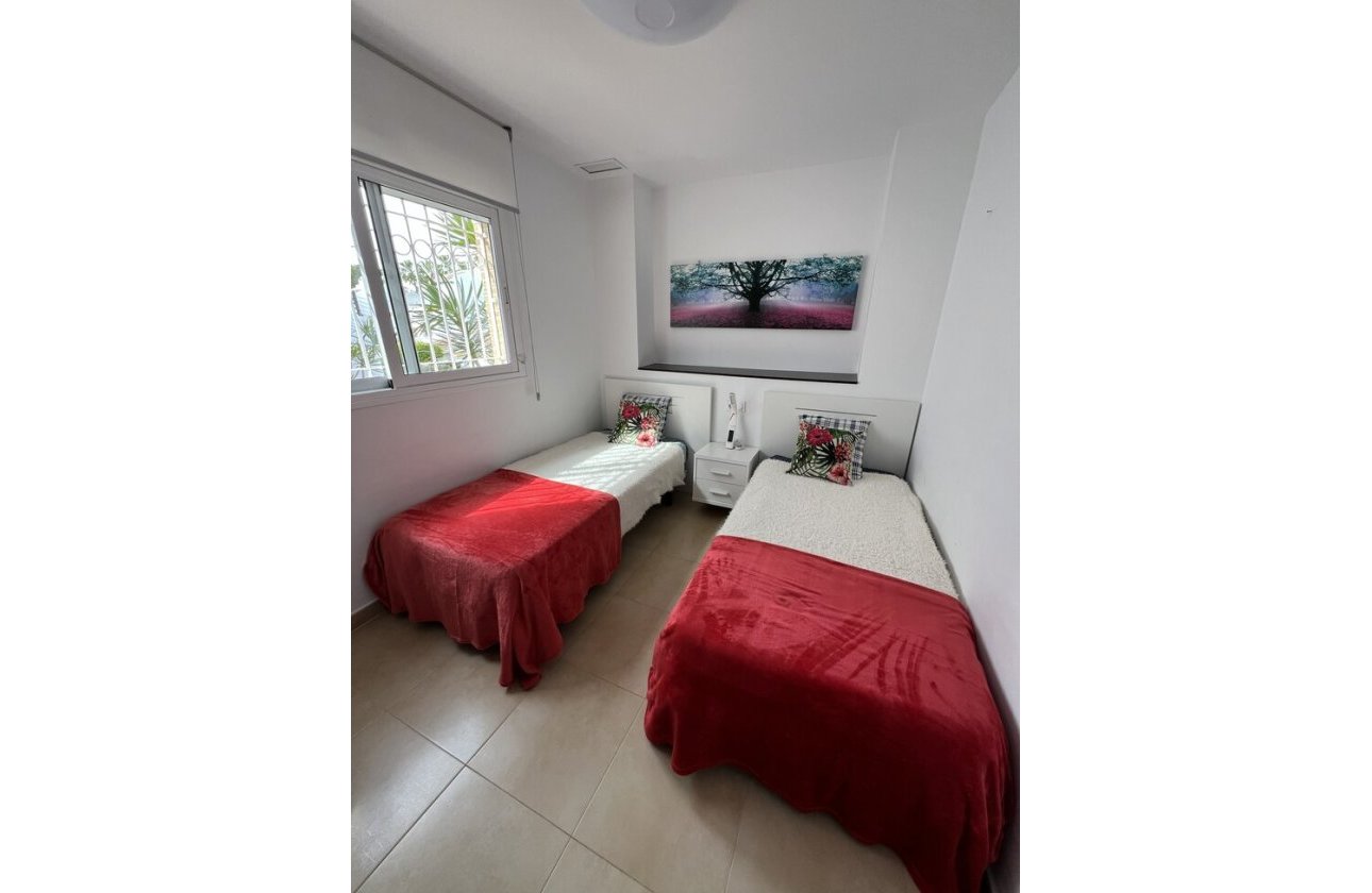 Herverkoop - Appartement -
Orihuela Costa - Villamartín