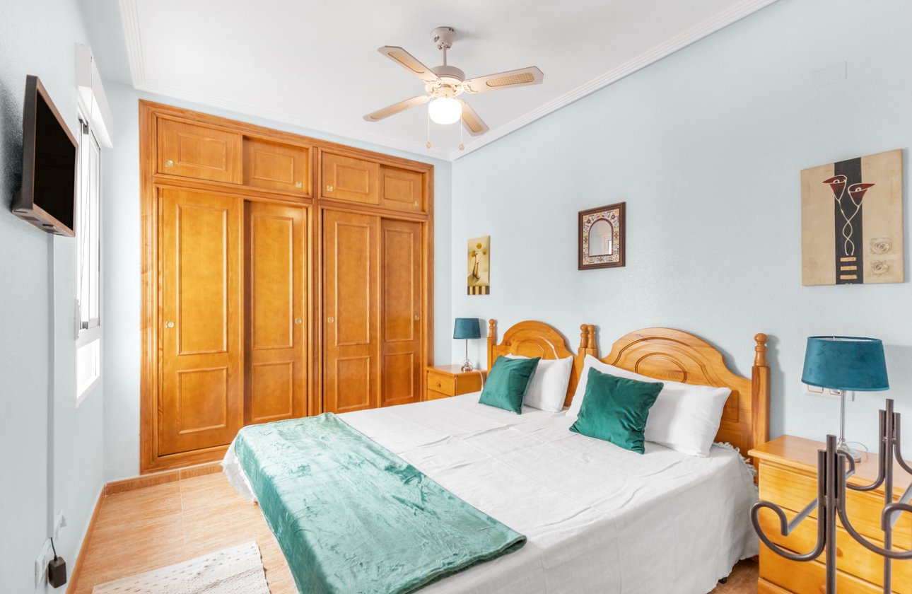 Herverkoop - Appartement -
Orihuela Costa