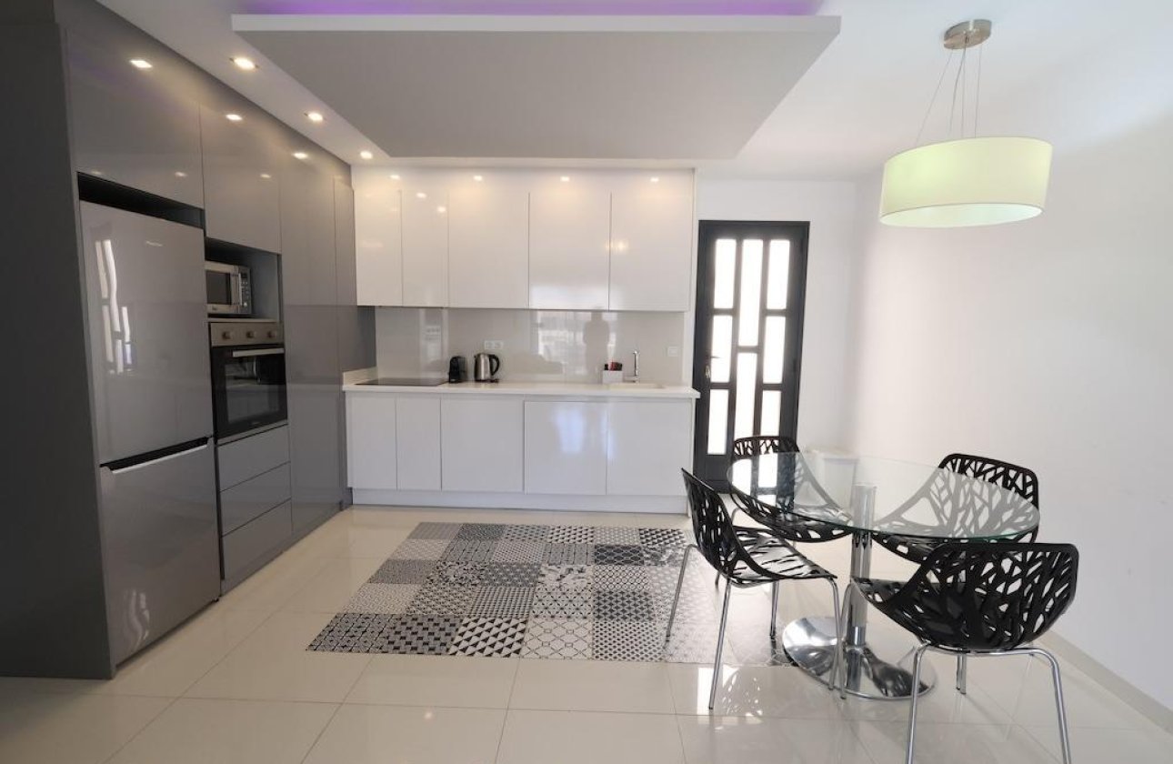 Herverkoop - Appartement -
Pilar de la Horadada - Costa Blanca