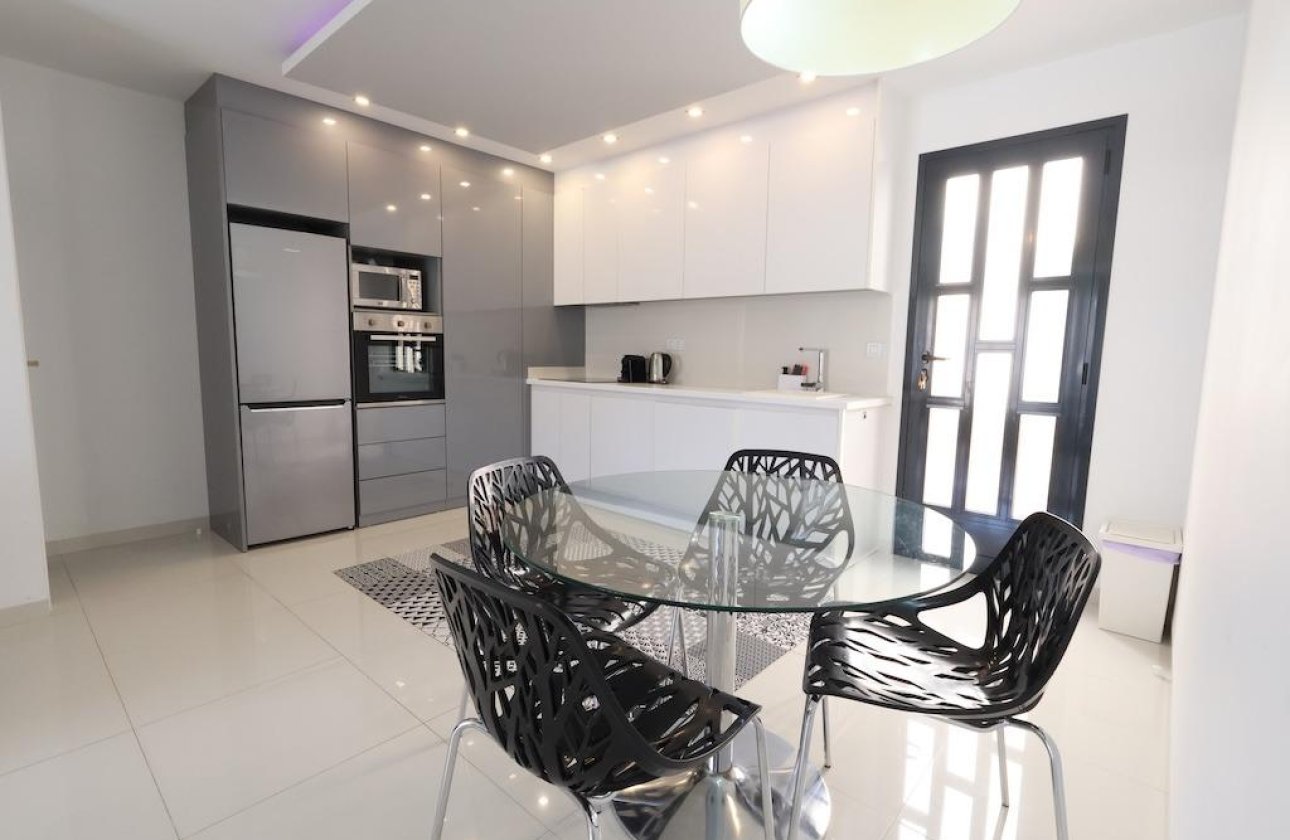 Herverkoop - Appartement -
Pilar de la Horadada - Costa Blanca