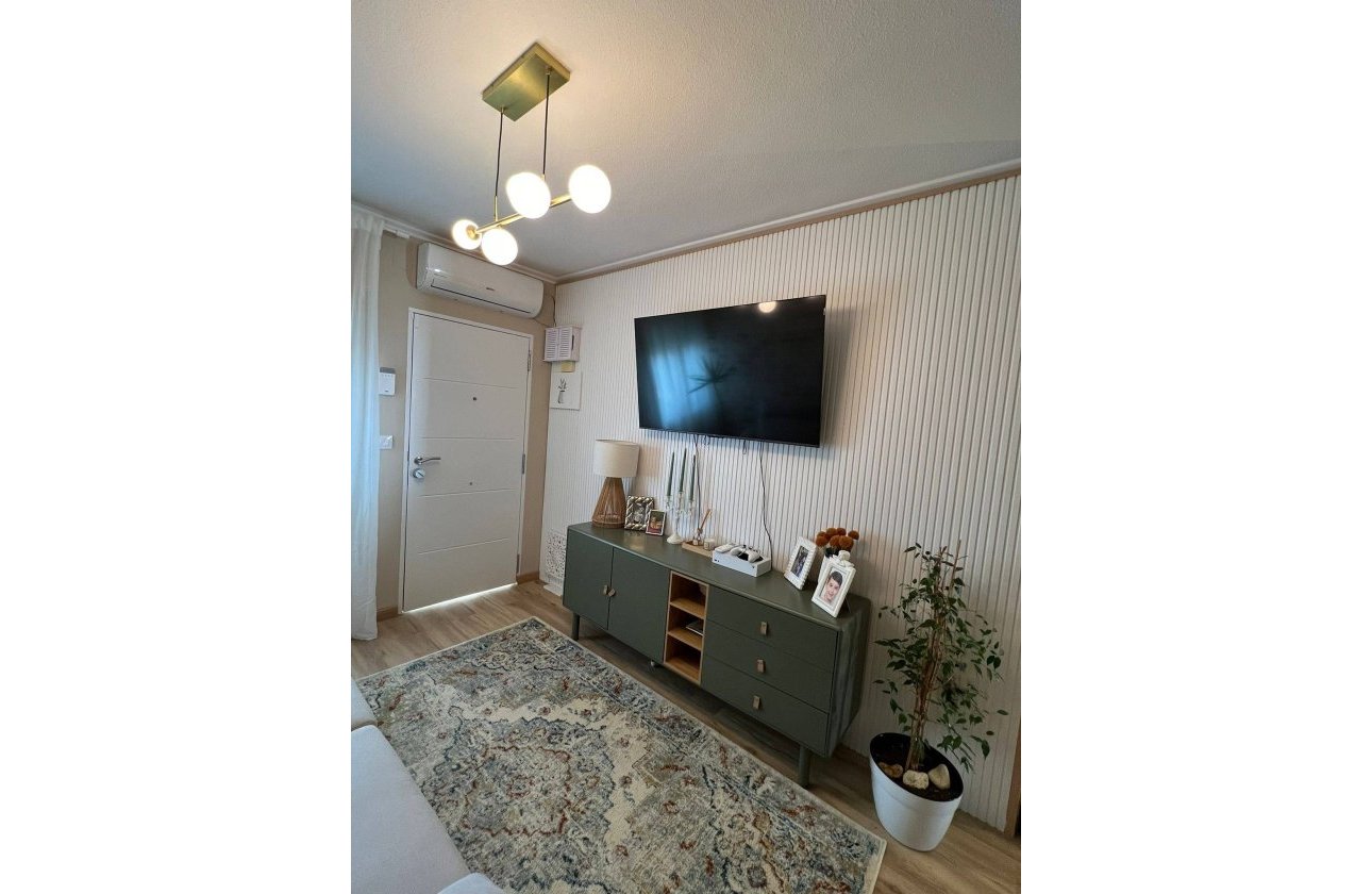 Herverkoop - Appartement -
Pilar de la Horadada - La Torre De La Horadada