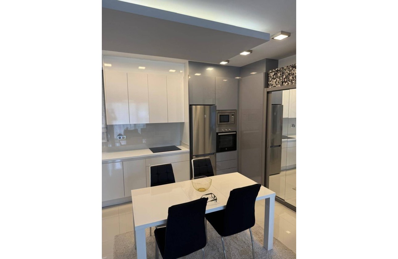 Herverkoop - Appartement -
Pilar de la Horadada - La Torre De La Horadada