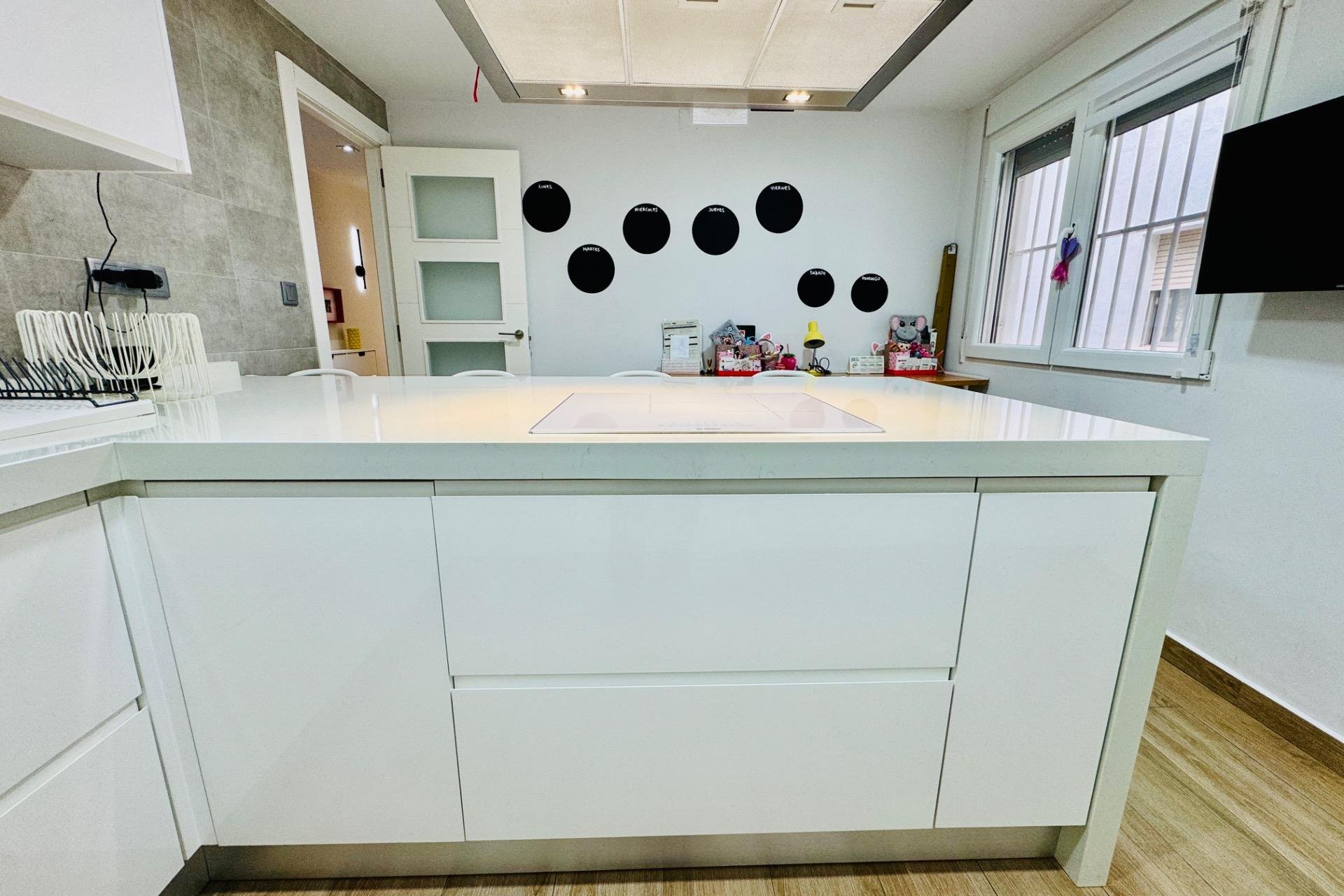 Herverkoop - Appartement -
Pilar de la Horadada - Zona Pueblo