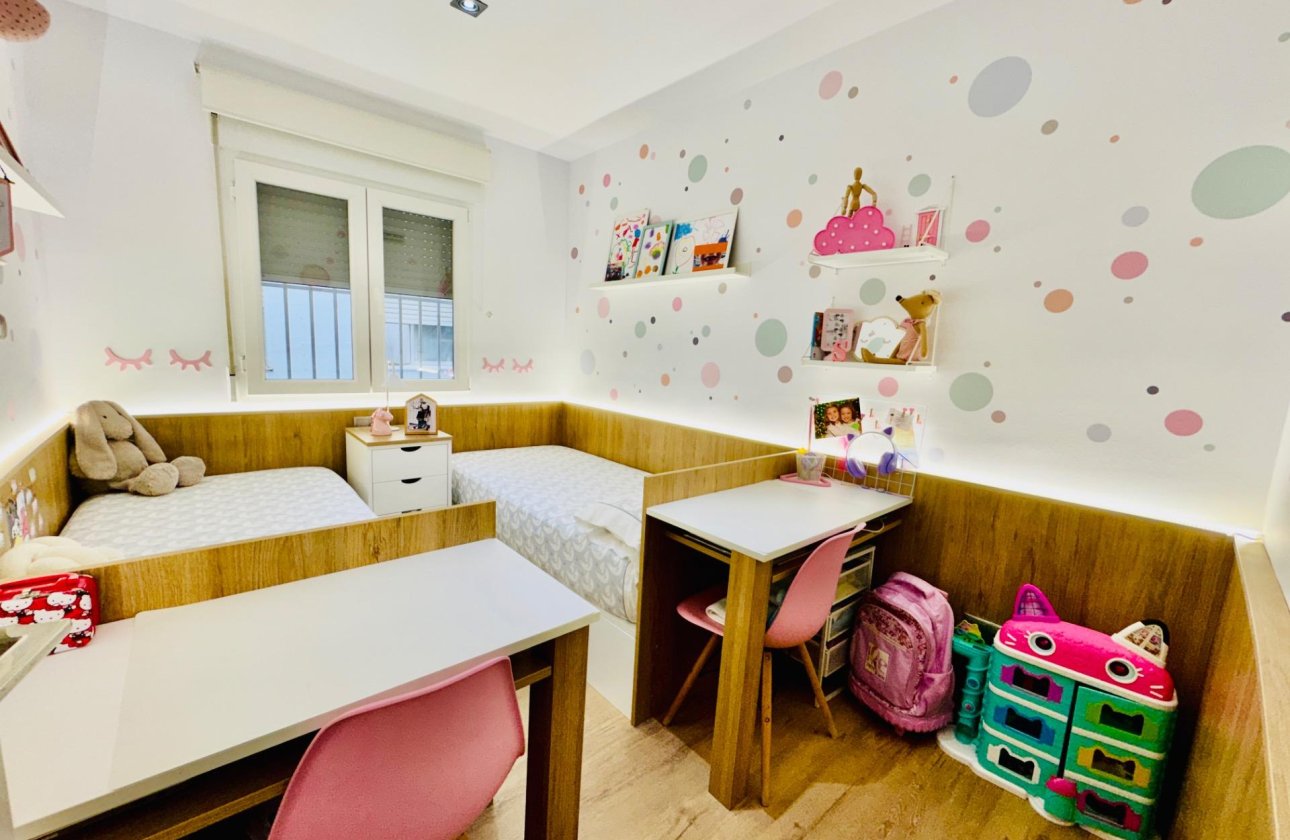 Herverkoop - Appartement -
Pilar de la Horadada - Zona Pueblo