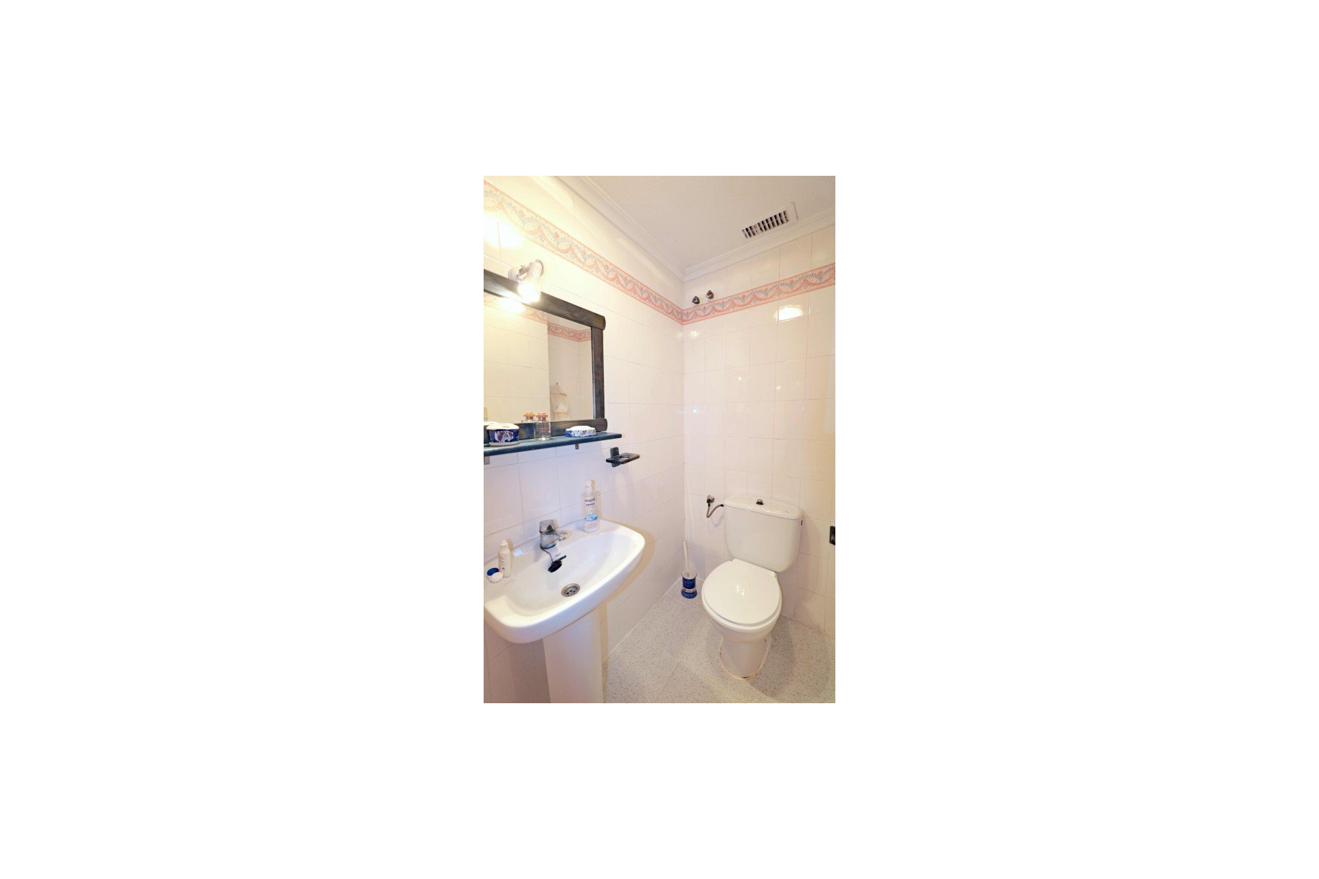 Herverkoop - Appartement -
Playa Del Acequion - Costa Blanca