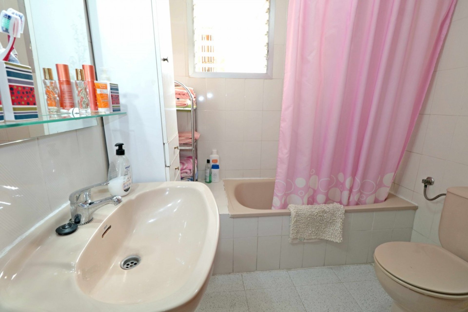 Herverkoop - Appartement -
Playa Del Acequion - Costa Blanca