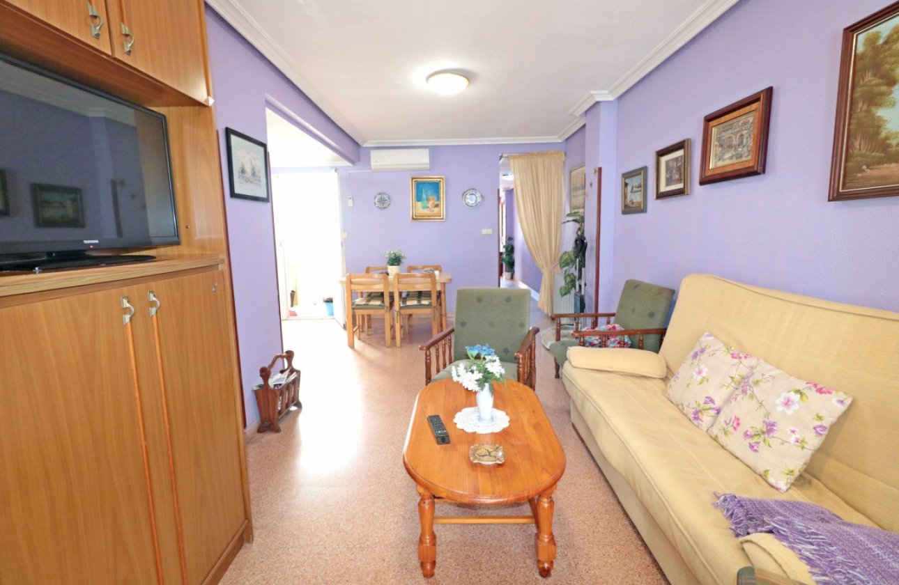 Herverkoop - Appartement -
Playa Del Acequion - Costa Blanca