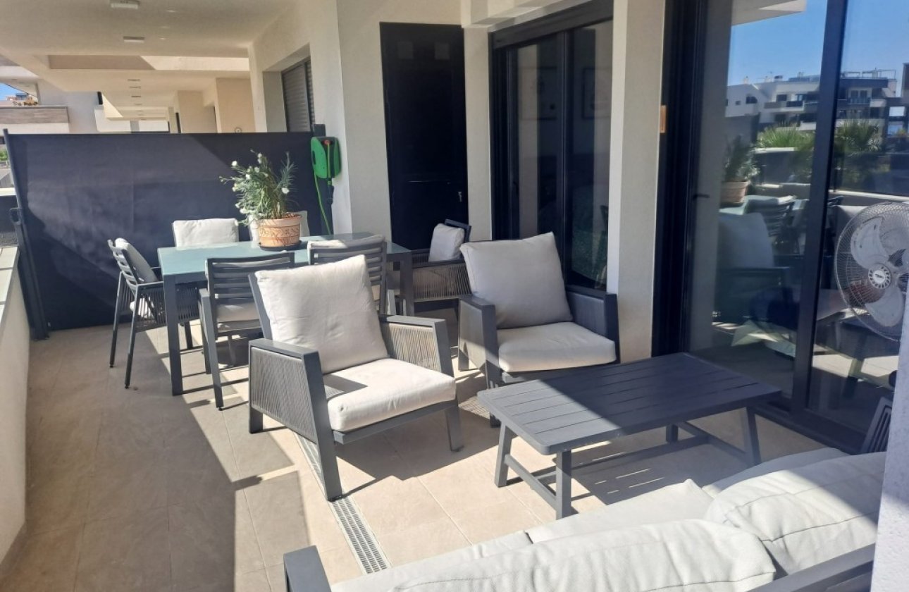 Herverkoop - Appartement -
Playa Flamenca - Costa Blanca