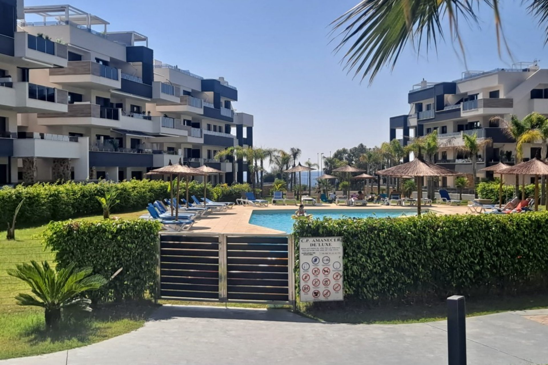 Herverkoop - Appartement -
Playa Flamenca - Costa Blanca